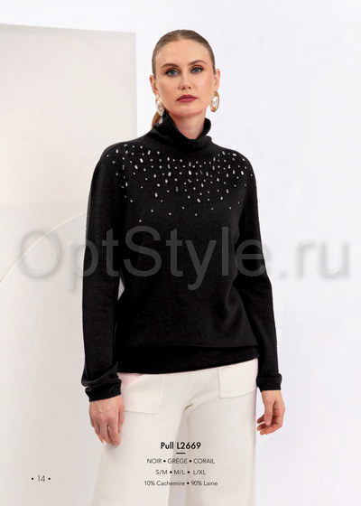 Cristina -  - 2025
,   
    