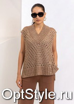 Cristina -  - 2025
,     