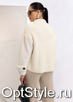 Cristina -  - 2025
,     