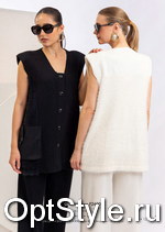 Cristina -  - 2025
,     