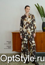 Marina V -  - 2025
,     